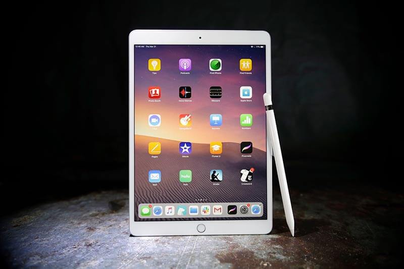 iPad air 3.
